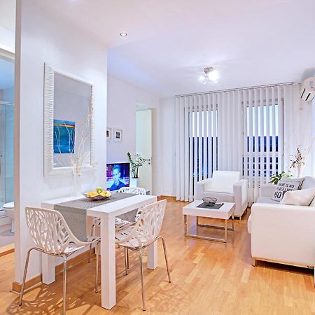 Belville Luxury Apartment ベオグラード エクステリア 写真